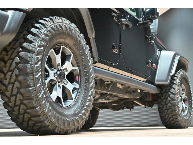 ジープ・ラングラーアンリミテッド ルビコン　１オナ／サンライダー／ＪＥＰＰＥＳＥＮアップコイル／ＧＥＯＲＡＮＤＡＲ　ＭＴ　Ｇ００３　３５×１２．５Ｒ１７／黒革／シートヒーター／ステアリングヒーター／純正ナビ／フルセグ／カープレイ／ＡＣＣ／ＢＳＭ（18枚目）