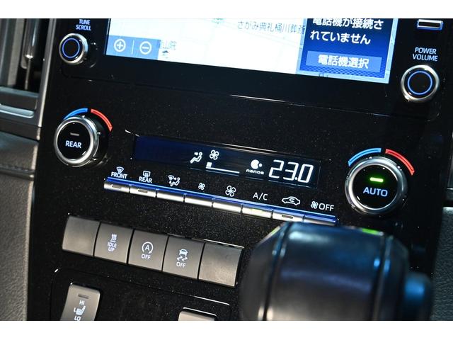 グランエース プレミアム　ＷＡＬＤ新品エアロ／ＷＡＬＤ新品２０インチアルミホイール／純正ナビ／１２．１型フリップダウン／パノラミックビューモニター／ＤＶＤデッキ／地デジ／寒冷地仕様／ＥＴＣ／デジタルインナーミラー／ＬＥＤランプ（46枚目）