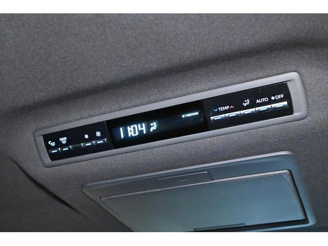 グランエース プレミアム　ＷＡＬＤ新品エアロ／ＷＡＬＤ新品２０インチアルミホイール／純正ナビ／１２．１型フリップダウン／パノラミックビューモニター／ＤＶＤデッキ／地デジ／寒冷地仕様／ＥＴＣ／デジタルインナーミラー／ＬＥＤランプ（56枚目）
