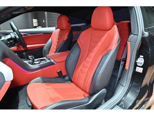 ８シリーズ Ｍ８５０ｉ　ｘＤｒｉｖｅクーペ　ドライビングアシストプロフェッショナル　ＭテクノロジーＰＫＧ　Ｈ＆Ｋサウンド　カーボンルーフ　パーキングアシスト　ＡＣＣ　ＢＳＭ　ＨＵＤ　シートヒーター　シートエアコン　前後ドラレコ　レーザーライト（21枚目）