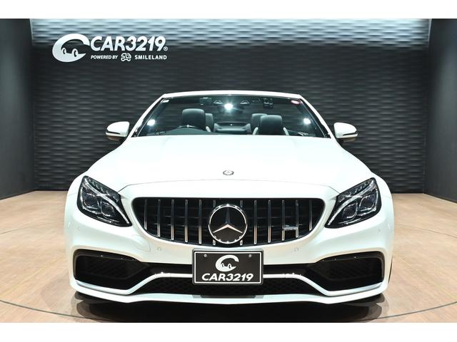 Ｃクラス Ｃ６３　Ｓカブリオレ　ダイヤモンドホワイト／ブラック×グレーレザーシート／１９インチＡＭＧアルミホイール／ブルメスター／ＡＭＧパフォーマンスエキゾースト／エアスカーフ／ＬＥＤライト／ディスタンスパイロット／ＡＣＣ／ＢＳＭ（6枚目）