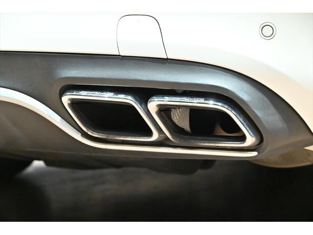 Ｃクラス Ｃ６３　Ｓカブリオレ　ダイヤモンドホワイト／ブラック×グレーレザーシート／１９インチＡＭＧアルミホイール／ブルメスター／ＡＭＧパフォーマンスエキゾースト／エアスカーフ／ＬＥＤライト／ディスタンスパイロット／ＡＣＣ／ＢＳＭ（30枚目）