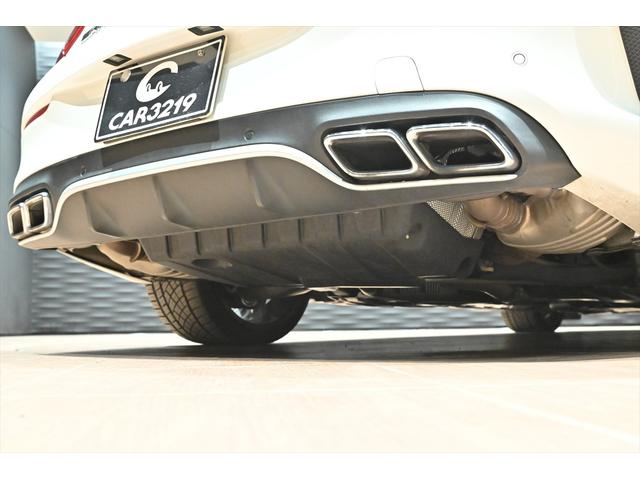 Ｃクラス Ｃ６３　Ｓカブリオレ　ダイヤモンドホワイト／ブラック×グレーレザーシート／１９インチＡＭＧアルミホイール／ブルメスター／ＡＭＧパフォーマンスエキゾースト／エアスカーフ／ＬＥＤライト／ディスタンスパイロット／ＡＣＣ／ＢＳＭ（62枚目）