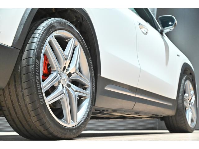 ＧＬＡクラス ＧＬＡ４５　Ｓ　４マチック＋　１オナ／デジタルホワイト／パノラミックスライディングルーフ／アドバンスドＰＫＧ／チタニウムグレーブラックインテリア／３６０度カメラ／パフォーマンスステアリング／ＡＭＧドライブコントロールスイッチ（17枚目）