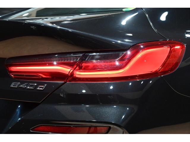 ８シリーズ ８４０ｄ　ｘＤｒｉｖｅ　グランクーペ　Ｍスポーツ　サンルーフ／エクステンドレザーメリノ（コニャック）／ハーマンカードン／Ｍエアロダイナミクス／ＭスポーツＰＫＧ／ＡＣＣ／ＢＳＭ／ＨＵＤ／シートヒーター＆ベンチレーション／前後ドラレコ／レーザーライト（28枚目）