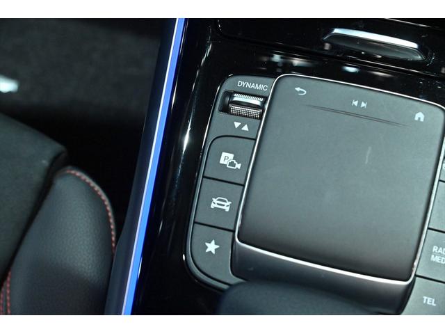 GLB GLB200d 4マチック AMGライン AMGラインPKG アドバンスドPKG パノラミックスライディングルーフ 前後ドラレコ アダプティブハイビームアシストプラス ACC BSM HUD シートヒーター フルセグ 全周囲カメラ Pアシスト(52枚目)