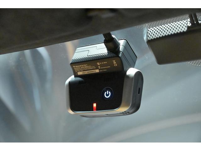 ７シリーズ Ｍ７６０Ｌｉ　ｘＤｒｉｖｅ　Ｖ１２エクセレンス　有償カラー／アズライトブラック／スカイラウンジパノラマルーフ／Ｂｏｗｅｒｓ＆Ｗｉｌｋｉｎｓプレミアムサウンドシステム／リアエンターテイメント／純正２０インチＡＷ／全周囲カメラ／ＢＭＷレーザーライト（56枚目）