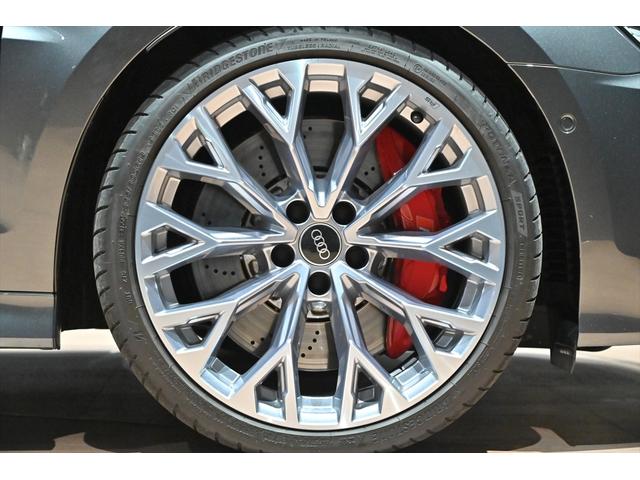 ＲＳ３ ベースグレード　１オナ／買取車／スピードリミッター２８０ｋｍ／ｈ／ＲＳデザインＰＫＧ／ＲＳダンピングコントロールサス／ＲＳエキゾースト／Ｂ＆Ｏ／マトリクスＬＥＤ／コントラストブラックルーフ／ブラックスタイリング（15枚目）