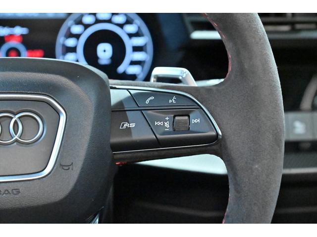 ＲＳ３ ベースグレード　１オナ／買取車／スピードリミッター２８０ｋｍ／ｈ／ＲＳデザインＰＫＧ／ＲＳダンピングコントロールサス／ＲＳエキゾースト／Ｂ＆Ｏ／マトリクスＬＥＤ／コントラストブラックルーフ／ブラックスタイリング（40枚目）