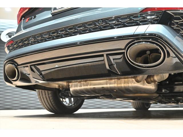 ＲＳ３ ベースグレード　１オナ／買取車／スピードリミッター２８０ｋｍ／ｈ／ＲＳデザインＰＫＧ／ＲＳダンピングコントロールサス／ＲＳエキゾースト／Ｂ＆Ｏ／マトリクスＬＥＤ／コントラストブラックルーフ／ブラックスタイリング（58枚目）