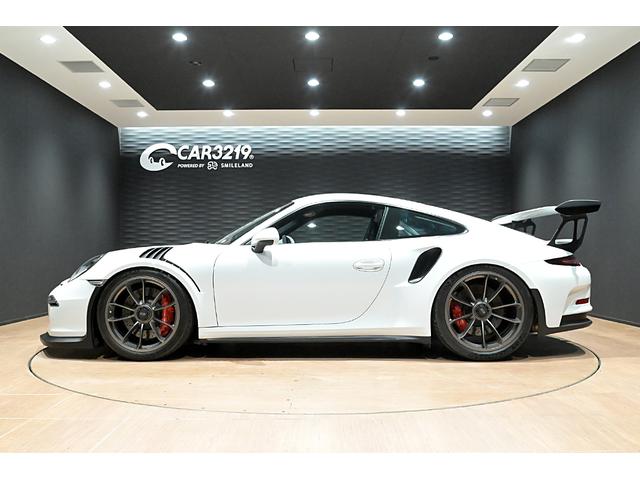 911 911GT3RS ディーラー車/左H/パワークラフト製エキゾースト/オーリンズ製車高調/スポーツクロノPKG/ホワイトメーター/ホワイトクロノダイヤル/クラブスポーツPKG/カーボン製軽量バケットシート/ロールケージ(11枚目)