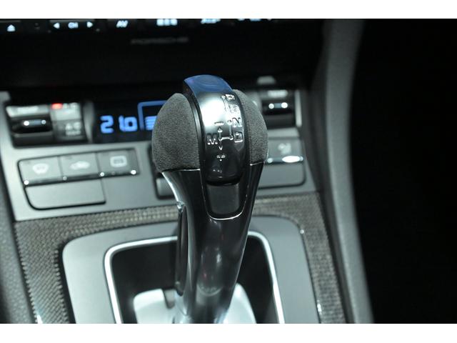 911 911GT3RS ディーラー車/左H/パワークラフト製エキゾースト/オーリンズ製車高調/スポーツクロノPKG/ホワイトメーター/ホワイトクロノダイヤル/クラブスポーツPKG/カーボン製軽量バケットシート/ロールケージ(49枚目)