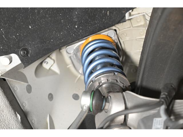 911 911GT3RS ディーラー車/左H/パワークラフト製エキゾースト/オーリンズ製車高調/スポーツクロノPKG/ホワイトメーター/ホワイトクロノダイヤル/クラブスポーツPKG/カーボン製軽量バケットシート/ロールケージ(57枚目)