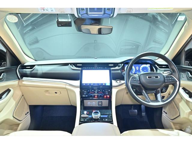 ジープ・グランドチェロキーL リミテッド 全周囲カメラ ACC BSM HUD レザーシート シートヒーター ベンチレーション ステアリングヒーター パワーシート ALPINEスピーカー フルセグ コーナーセンサー パドルシフト(20枚目)