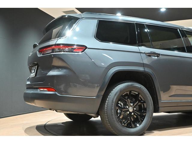 ジープ・グランドチェロキーL リミテッド 全周囲カメラ ACC BSM HUD レザーシート シートヒーター ベンチレーション ステアリングヒーター パワーシート ALPINEスピーカー フルセグ コーナーセンサー パドルシフト(26枚目)