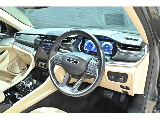 ジープ・グランドチェロキーL リミテッド 全周囲カメラ ACC BSM HUD レザーシート シートヒーター ベンチレーション ステアリングヒーター パワーシート ALPINEスピーカー フルセグ コーナーセンサー パドルシフト(37枚目)