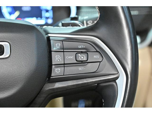 ジープ・グランドチェロキーL リミテッド 全周囲カメラ ACC BSM HUD レザーシート シートヒーター ベンチレーション ステアリングヒーター パワーシート ALPINEスピーカー フルセグ コーナーセンサー パドルシフト(40枚目)