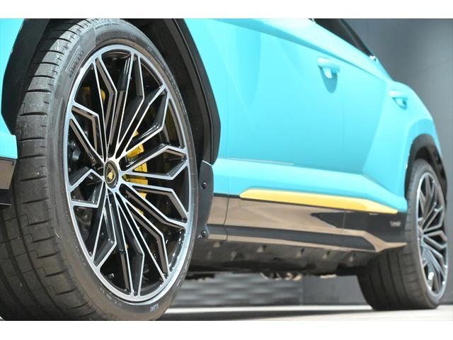 ウルス SE BluGlauco/パノラミックルーフ/3D Bang&Olufsen/OP23インチAW/インテリアカーボンpkg/インテリアダークpkg/スタイルpkg/スタイルpkg/ベンチレーション(12枚目)