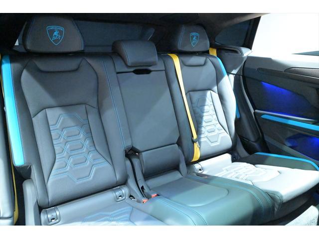 ウルス SE BluGlauco/パノラミックルーフ/3D Bang&Olufsen/OP23インチAW/インテリアカーボンpkg/インテリアダークpkg/スタイルpkg/スタイルpkg/ベンチレーション(15枚目)