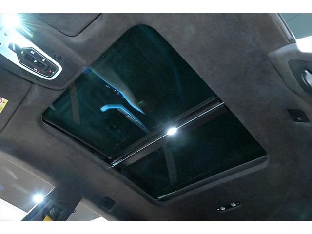 ウルス SE BluGlauco/パノラミックルーフ/3D Bang&Olufsen/OP23インチAW/インテリアカーボンpkg/インテリアダークpkg/スタイルpkg/スタイルpkg/ベンチレーション(56枚目)