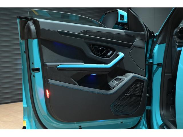 ウルス SE BluGlauco/パノラミックルーフ/3D Bang&Olufsen/OP23インチAW/インテリアカーボンpkg/インテリアダークpkg/スタイルpkg/スタイルpkg/ベンチレーション(57枚目)