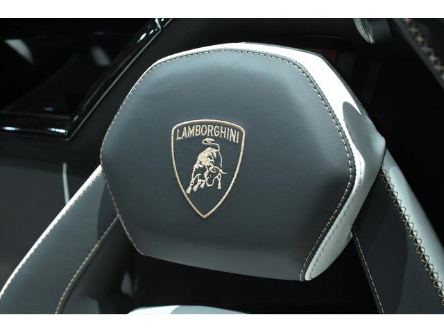 アヴェンタドール SVJロードスター Bronze Zenas/スタイルPKG/カーボンインテリアPKG/カーボンスキンPKG/カーボンフットPKG/鍛造アルミホイール/デジタルインナーミラー/Pセンサー/プロテクションフィルムFリフター(55枚目)