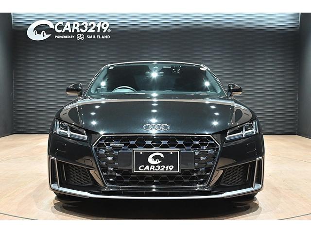 ＴＴクーペ ４５ＴＦＳＩクワトロ　Ｓラインパッケージ　ＯＰ１０ＶスポークデザインパートリーポリッシュＡＷ／コンフォートＰＫＧ／Ｓスポーツシート／シートヒ―ター／マトリクスＬＥＤライト／バーチャルコックピット／前後コーナーセンサー／サイドアシスト／Ｂカメラ（9枚目）