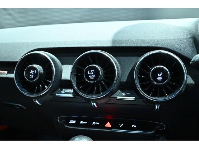 ＴＴクーペ ４５ＴＦＳＩクワトロ　Ｓラインパッケージ　ＯＰ１０ＶスポークデザインパートリーポリッシュＡＷ／コンフォートＰＫＧ／Ｓスポーツシート／シートヒ―ター／マトリクスＬＥＤライト／バーチャルコックピット／前後コーナーセンサー／サイドアシスト／Ｂカメラ（49枚目）