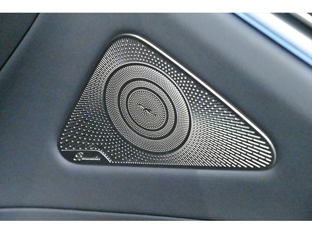 Ｓクラス Ｓ６８０　４マチック　ファーストクラスパッケージ　ダイヤモンドホワイト／ファーストクラスＰＫＧ／Ｂｕｒｍｅｓｔｅｒ３Ｄサウンド／Ｒエンター／パノラミックスライディングルーフ／ウォールナットインテリアトリム／ベンチレーション／マッサージ／左右独立シート（15枚目）