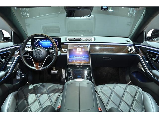 Ｓクラス Ｓ６８０　４マチック　ファーストクラスパッケージ　ダイヤモンドホワイト／ファーストクラスＰＫＧ／Ｂｕｒｍｅｓｔｅｒ３Ｄサウンド／Ｒエンター／パノラミックスライディングルーフ／ウォールナットインテリアトリム／ベンチレーション／マッサージ／左右独立シート（21枚目）