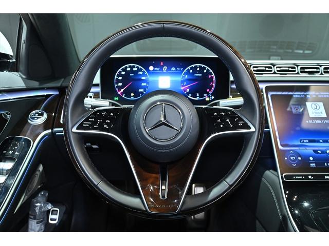 Ｓクラス Ｓ６８０　４マチック　ファーストクラスパッケージ　ダイヤモンドホワイト／ファーストクラスＰＫＧ／Ｂｕｒｍｅｓｔｅｒ３Ｄサウンド／Ｒエンター／パノラミックスライディングルーフ／ウォールナットインテリアトリム／ベンチレーション／マッサージ／左右独立シート（39枚目）