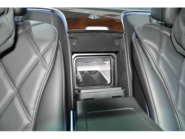 Ｓクラス Ｓ６８０　４マチック　ファーストクラスパッケージ　ダイヤモンドホワイト／ファーストクラスＰＫＧ／Ｂｕｒｍｅｓｔｅｒ３Ｄサウンド／Ｒエンター／パノラミックスライディングルーフ／ウォールナットインテリアトリム／ベンチレーション／マッサージ／左右独立シート（50枚目）