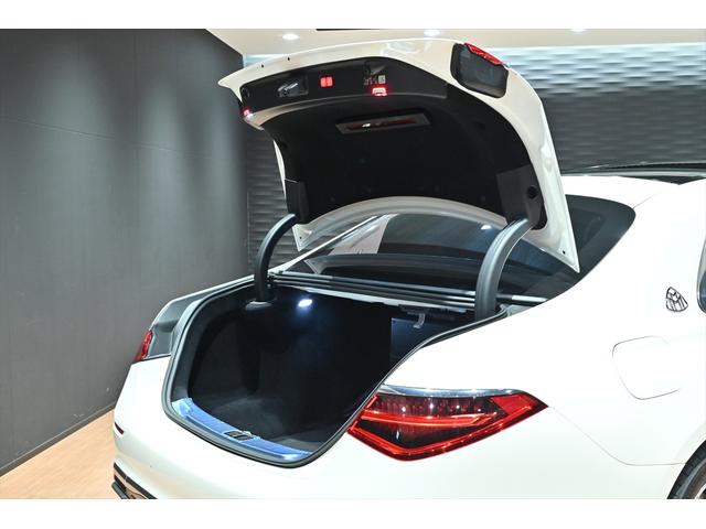 Ｓクラス Ｓ６８０　４マチック　ファーストクラスパッケージ　ダイヤモンドホワイト／ファーストクラスＰＫＧ／Ｂｕｒｍｅｓｔｅｒ３Ｄサウンド／Ｒエンター／パノラミックスライディングルーフ／ウォールナットインテリアトリム／ベンチレーション／マッサージ／左右独立シート（55枚目）