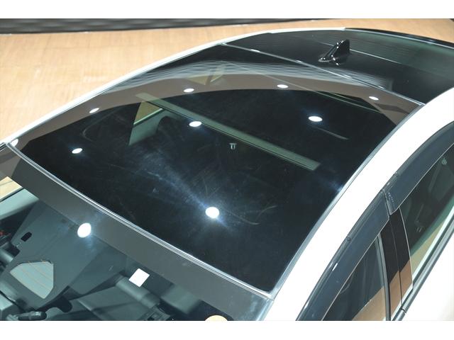 プリウス Z モデリスタエアロ/ユーザー買取/プラチナホワイトパールマイカ/パノラマルーフ/デジタルインナーミラー/純正19インチAW/全周囲カメラ/オートマチックハイビーム/シートベンチレーション/BSM(2枚目)