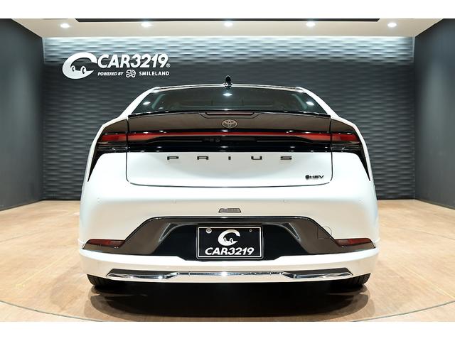 プリウス Z モデリスタエアロ/ユーザー買取/プラチナホワイトパールマイカ/パノラマルーフ/デジタルインナーミラー/純正19インチAW/全周囲カメラ/オートマチックハイビーム/シートベンチレーション/BSM(7枚目)