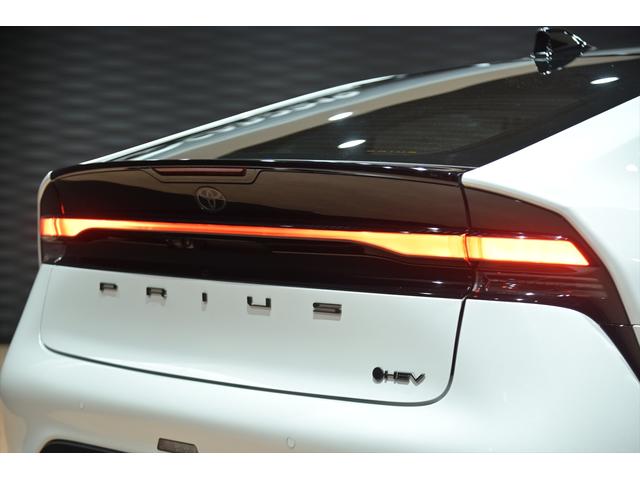 プリウス Z モデリスタエアロ/ユーザー買取/プラチナホワイトパールマイカ/パノラマルーフ/デジタルインナーミラー/純正19インチAW/全周囲カメラ/オートマチックハイビーム/シートベンチレーション/BSM(30枚目)