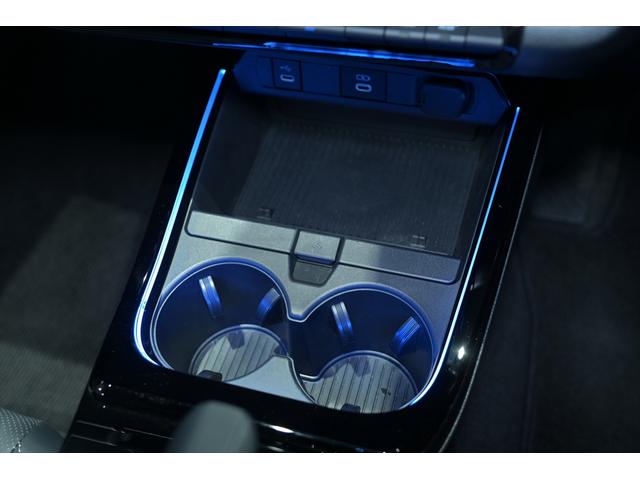 プリウス Z モデリスタエアロ/ユーザー買取/プラチナホワイトパールマイカ/パノラマルーフ/デジタルインナーミラー/純正19インチAW/全周囲カメラ/オートマチックハイビーム/シートベンチレーション/BSM(43枚目)