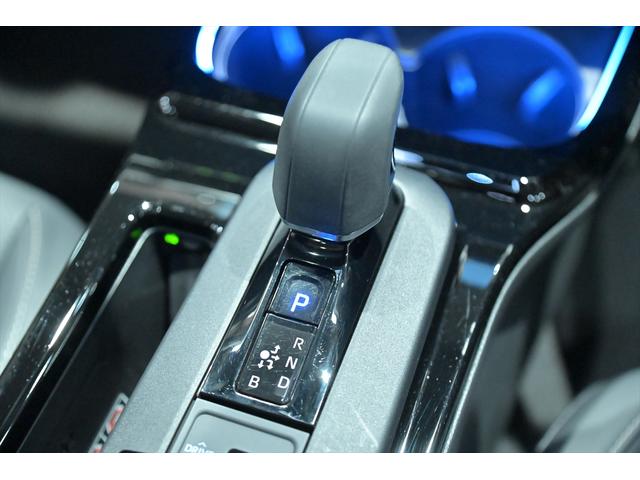 プリウス Z モデリスタエアロ/ユーザー買取/プラチナホワイトパールマイカ/パノラマルーフ/デジタルインナーミラー/純正19インチAW/全周囲カメラ/オートマチックハイビーム/シートベンチレーション/BSM(45枚目)