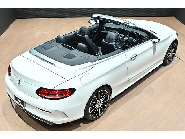 Cクラス パナメリカーナグリル付き/レーダーセーフティPKG/レザーエクスクルーシブPKG/マルチビームLEDヘッドライト/アダプティブハイビームアシストプラス/純正19インチAW/地デジ/HUD/純正車高調整(11枚目)