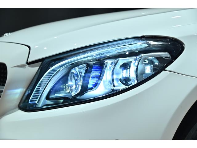 Cクラス パナメリカーナグリル付き/レーダーセーフティPKG/レザーエクスクルーシブPKG/マルチビームLEDヘッドライト/アダプティブハイビームアシストプラス/純正19インチAW/地デジ/HUD/純正車高調整(27枚目)