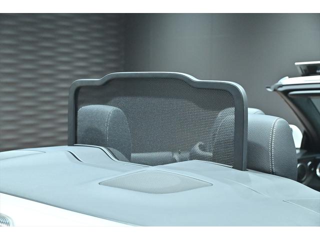 Cクラス パナメリカーナグリル付き/レーダーセーフティPKG/レザーエクスクルーシブPKG/マルチビームLEDヘッドライト/アダプティブハイビームアシストプラス/純正19インチAW/地デジ/HUD/純正車高調整(33枚目)