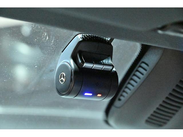 Cクラス パナメリカーナグリル付き/レーダーセーフティPKG/レザーエクスクルーシブPKG/マルチビームLEDヘッドライト/アダプティブハイビームアシストプラス/純正19インチAW/地デジ/HUD/純正車高調整(63枚目)