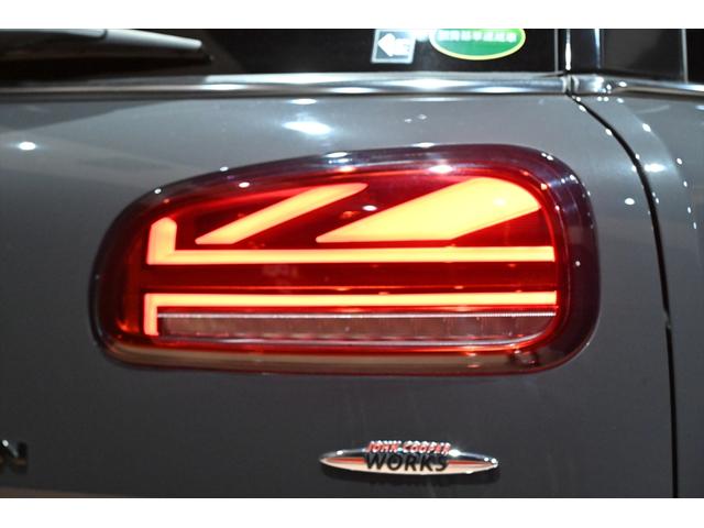 ＭＩＮＩ ＪＣＷクラブマンＧＰインスパイアードエディション　国内１２０台限定／サンダーグレー／専用シリアルナンバーデカール／ＪＣＷ１９インチＡＷ／ＪＣＷレザーステアリング／ＪＣＷスポーツシート／ＬＥＤヘッドライト／レーダークルーズ／ドラレコ／バックカメラ（31枚目）