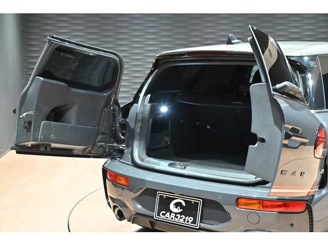 ＭＩＮＩ ＪＣＷクラブマンＧＰインスパイアードエディション　国内１２０台限定／サンダーグレー／専用シリアルナンバーデカール／ＪＣＷ１９インチＡＷ／ＪＣＷレザーステアリング／ＪＣＷスポーツシート／ＬＥＤヘッドライト／レーダークルーズ／ドラレコ／バックカメラ（34枚目）