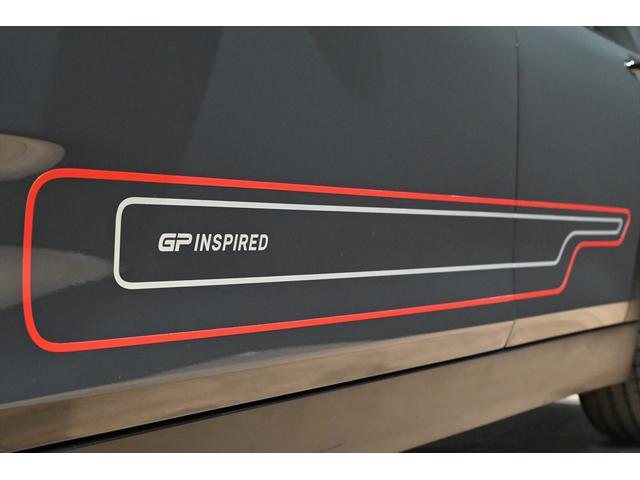 ＭＩＮＩ ＪＣＷクラブマンＧＰインスパイアードエディション　国内１２０台限定／サンダーグレー／専用シリアルナンバーデカール／ＪＣＷ１９インチＡＷ／ＪＣＷレザーステアリング／ＪＣＷスポーツシート／ＬＥＤヘッドライト／レーダークルーズ／ドラレコ／バックカメラ（35枚目）