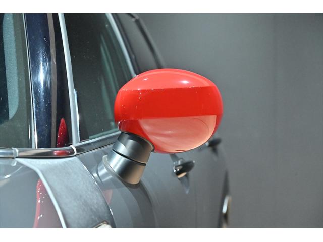 ＭＩＮＩ ＪＣＷクラブマンＧＰインスパイアードエディション　国内１２０台限定／サンダーグレー／専用シリアルナンバーデカール／ＪＣＷ１９インチＡＷ／ＪＣＷレザーステアリング／ＪＣＷスポーツシート／ＬＥＤヘッドライト／レーダークルーズ／ドラレコ／バックカメラ（36枚目）