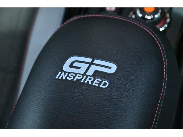 ＭＩＮＩ ＪＣＷクラブマンＧＰインスパイアードエディション　国内１２０台限定／サンダーグレー／専用シリアルナンバーデカール／ＪＣＷ１９インチＡＷ／ＪＣＷレザーステアリング／ＪＣＷスポーツシート／ＬＥＤヘッドライト／レーダークルーズ／ドラレコ／バックカメラ（56枚目）