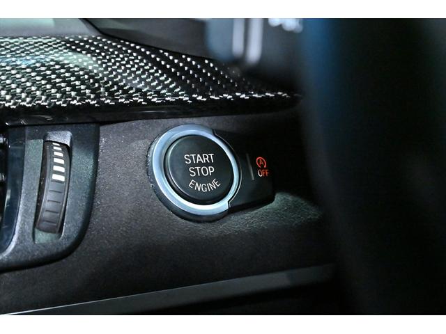 Ｘ６ Ｍ ベースグレード　ＯＰ２１インチアルミホイール／インテリアカーボン／ブルーキャリパー／ドライブセレクト／ＬＥＤヘッドライト／Ｐセンサー／Ｐバックドア／ＨＵＤ／ＢＳＭ／クルコン／４本出しマフラー／カーボンブラック／本革（47枚目）