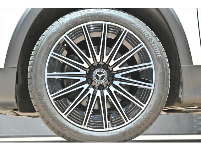 GLB GLB200d 4マチック AMGラインパッケージ 1オーナー AMGラインPKG スポーツブレーキ スポーティーエンジンサウンド パノラミックスライディングルーフ カーボン調インテリアトリム 20インチAMGAW 本革スポーツステアリング(2枚目)