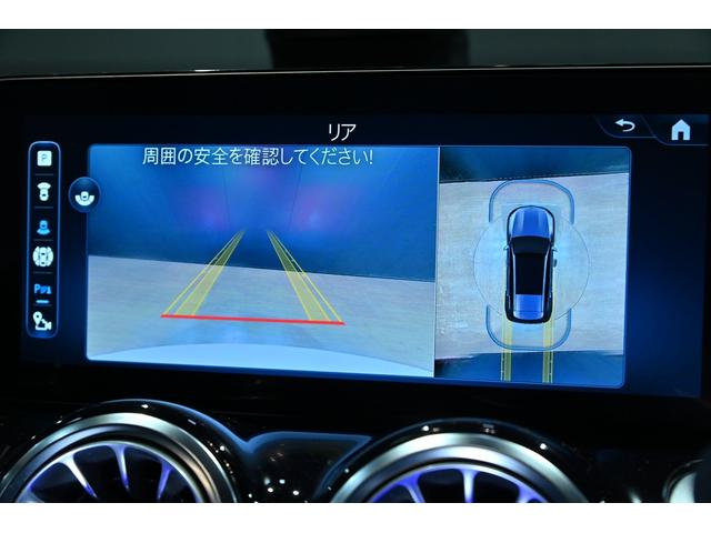 GLB GLB200d 4マチック AMGラインパッケージ 1オーナー AMGラインPKG スポーツブレーキ スポーティーエンジンサウンド パノラミックスライディングルーフ カーボン調インテリアトリム 20インチAMGAW 本革スポーツステアリング(4枚目)